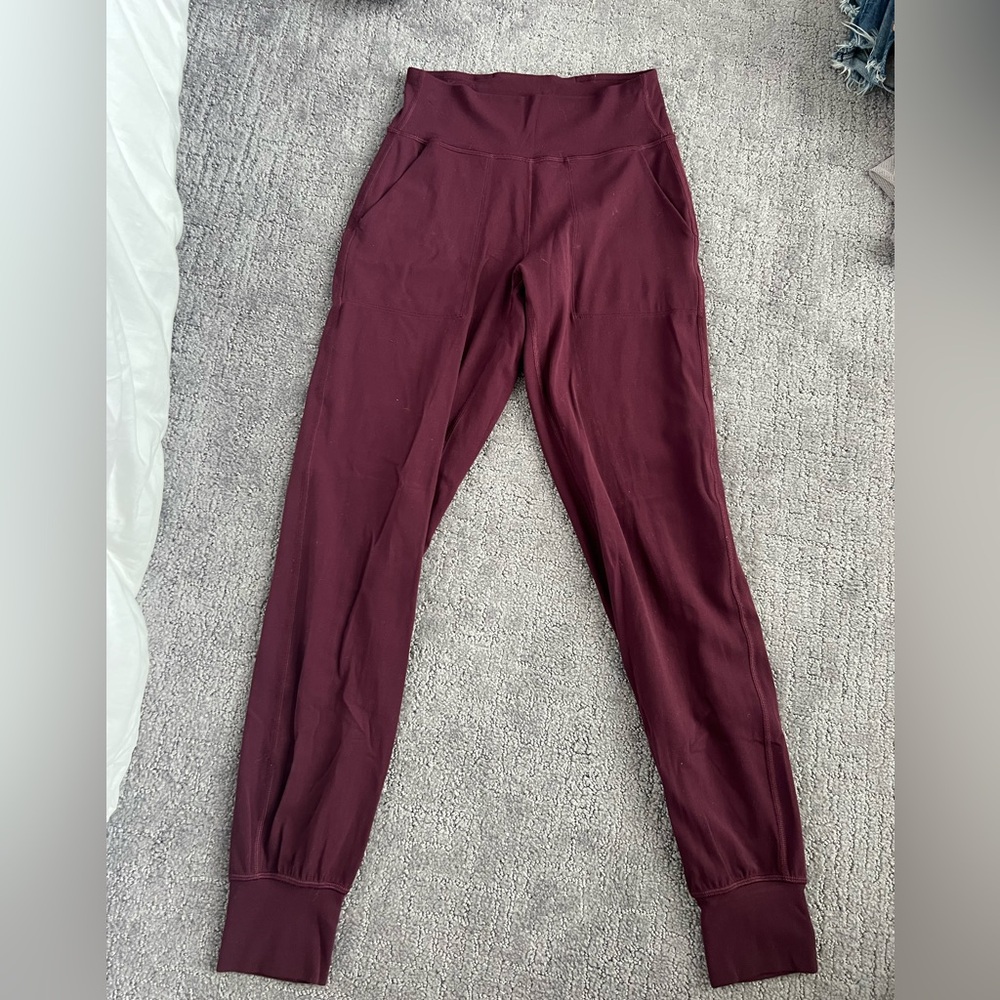 Lululemon align joggers size 4
